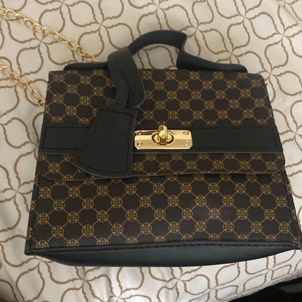 Purse - Picture 3 of 5